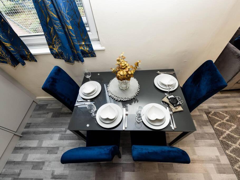 1 Bedroom-Sofabed-Worktable-4-Wifi-Parking Londres Exterior foto