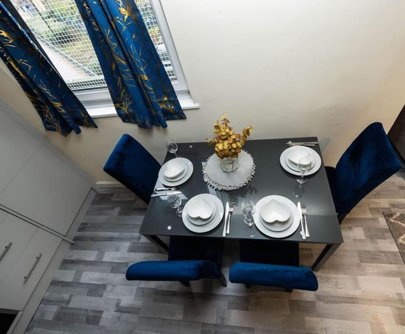 1 Bedroom-Sofabed-Worktable-4-Wifi-Parking Londres Exterior foto