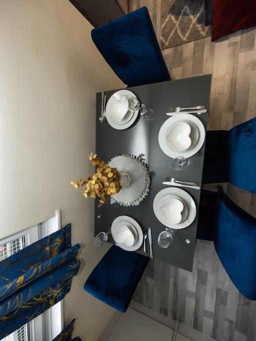 1 Bedroom-Sofabed-Worktable-4-Wifi-Parking Londres Exterior foto