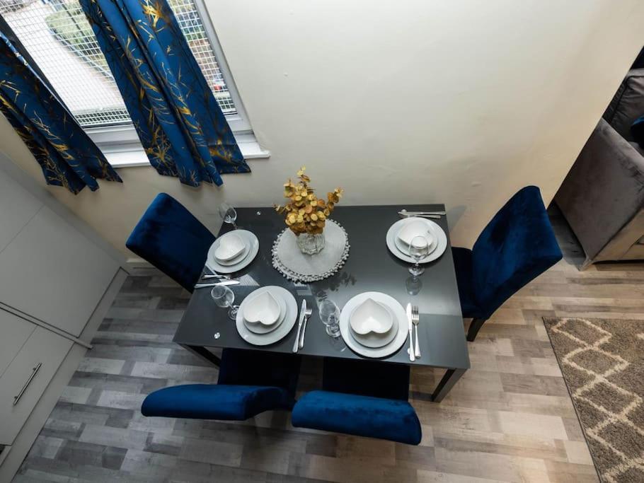1 Bedroom-Sofabed-Worktable-4-Wifi-Parking Londres Exterior foto